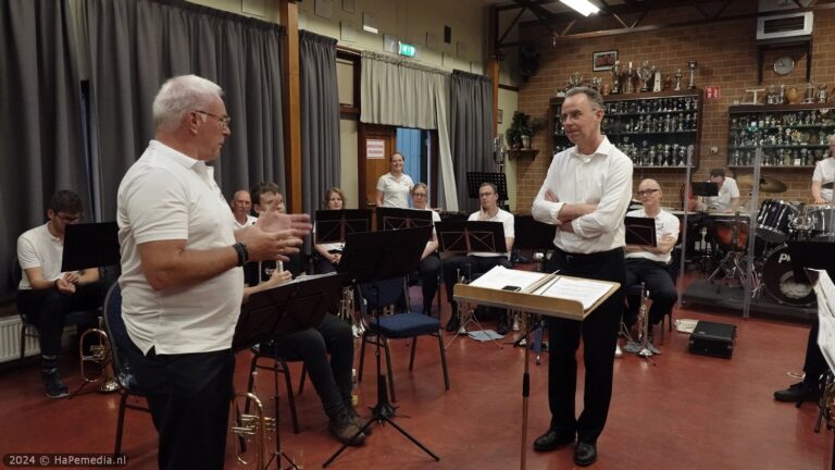 Afscheid dirigent Peter Goosensen